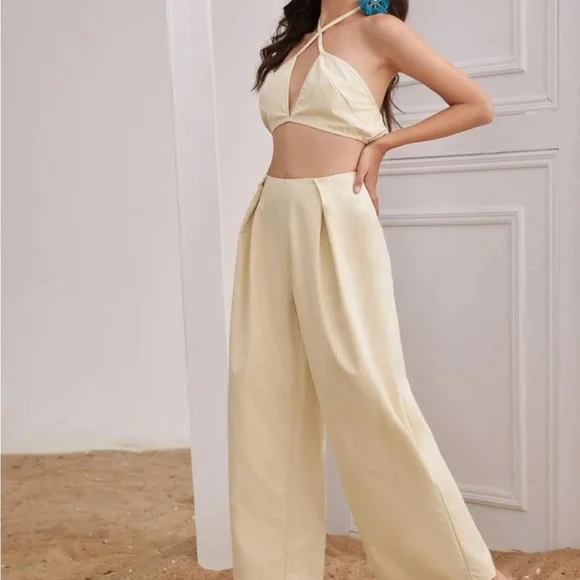 Crop Top & Wide Leg Pants Set - Picture 2 of 3